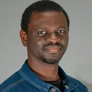 Dr Olufemi Olayiwola